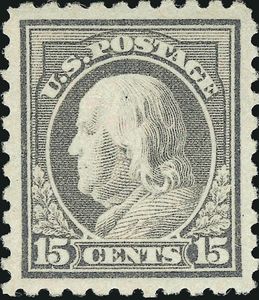Benjamin Franklin (1706-1790), leading author and politician