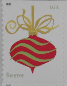 Holiday Baubles:Red wavy