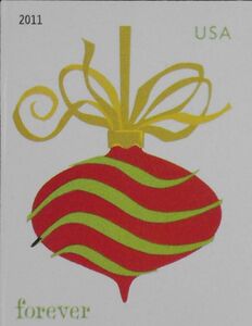 Holiday Baubles:Red wavy